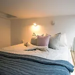 Tgi Holiday Apartment