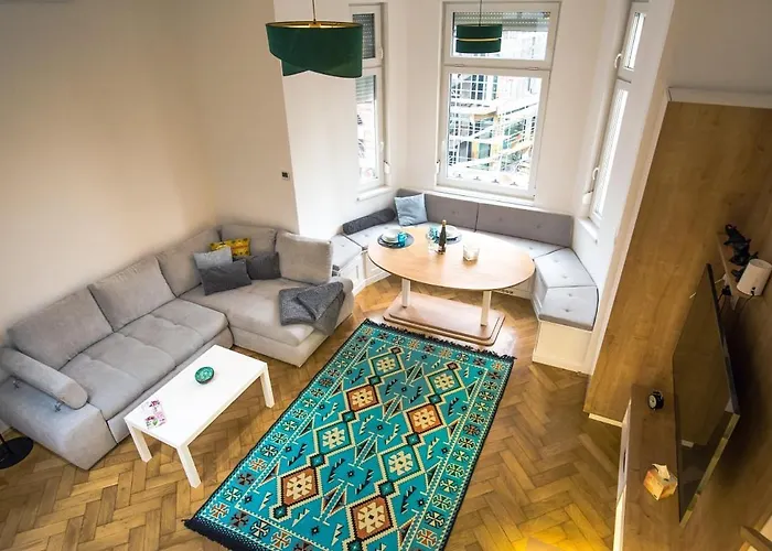 Tgi Holiday Apartment