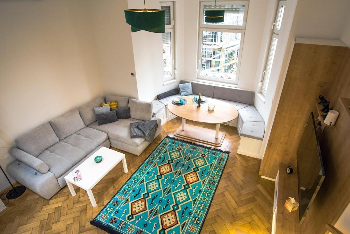 Tgi Apartment *